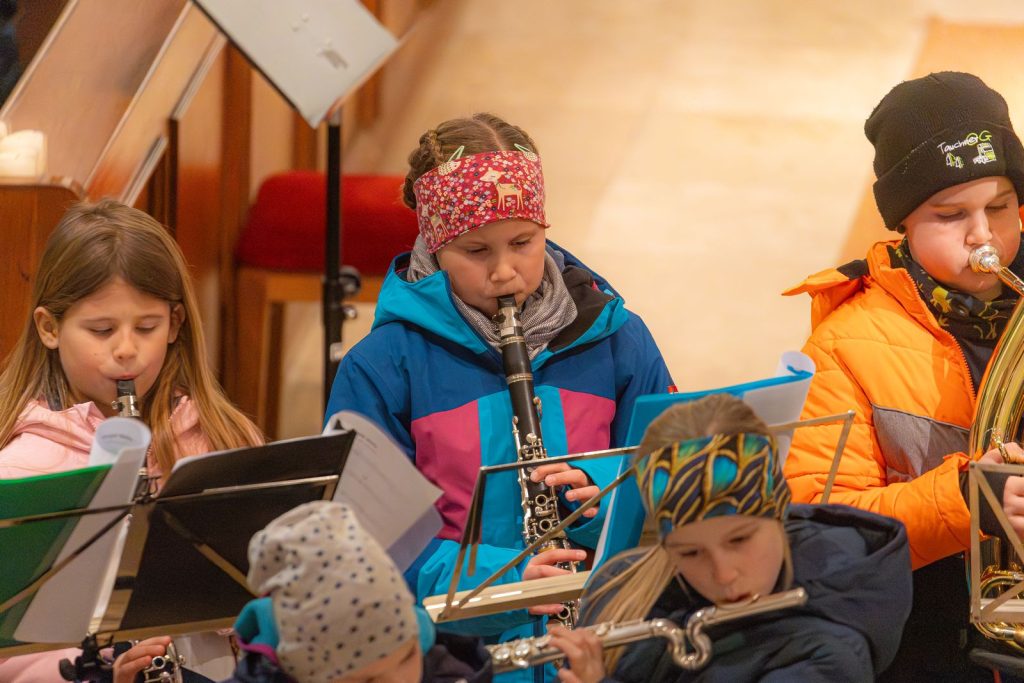 WhatsApp Image 2025-12-15 at 22.40.22 (3)