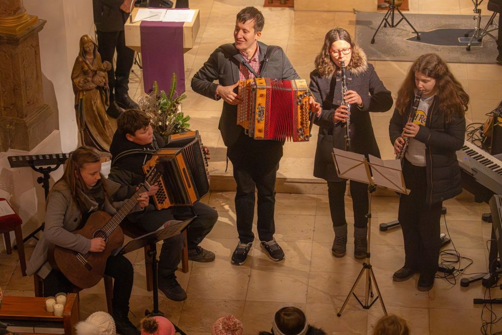 WhatsApp Image 2025-12-15 at 22.43.56