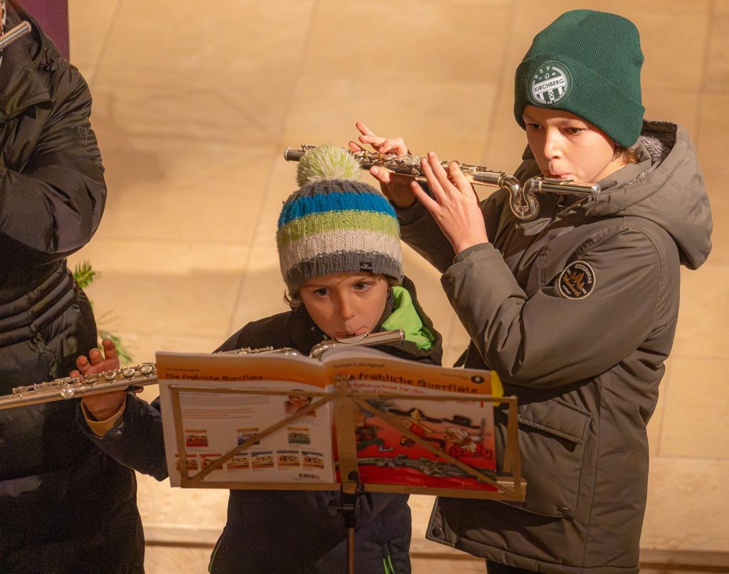 WhatsApp Image 2025-12-15 at 22.44.00 (1)