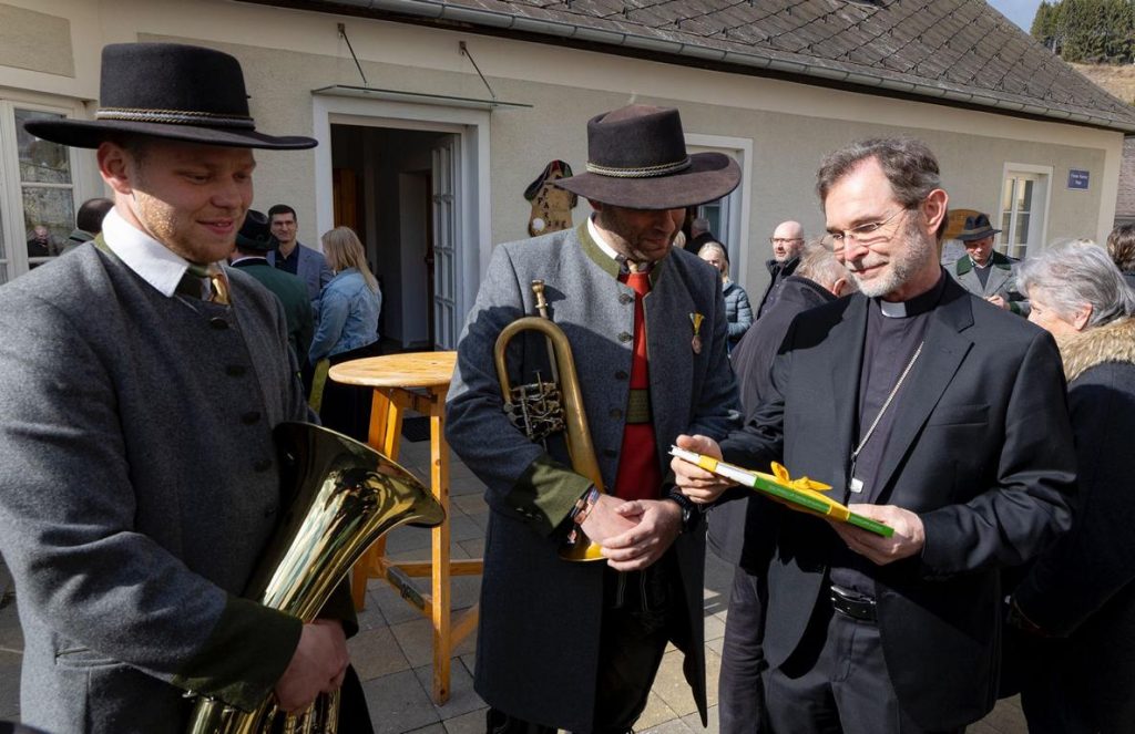 WhatsApp Image 2026-03-01 at 18.36.41 (2)